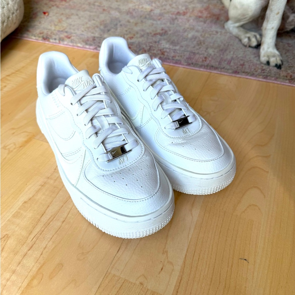 Nike Air Force 1 ‘07 in white